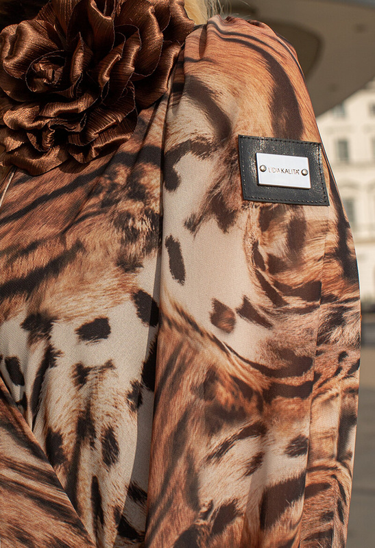 Kombinezon z górą w zwierzęcy print z dwoma paskami Trieste