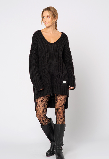 Oversizowy czarny sweter w serek Luxembourg