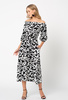Wiskozowa czarna sukienka w białe wzory Delphine