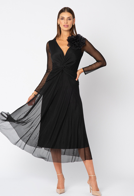Czarna sukienka z drapowaniem w talii Philomène