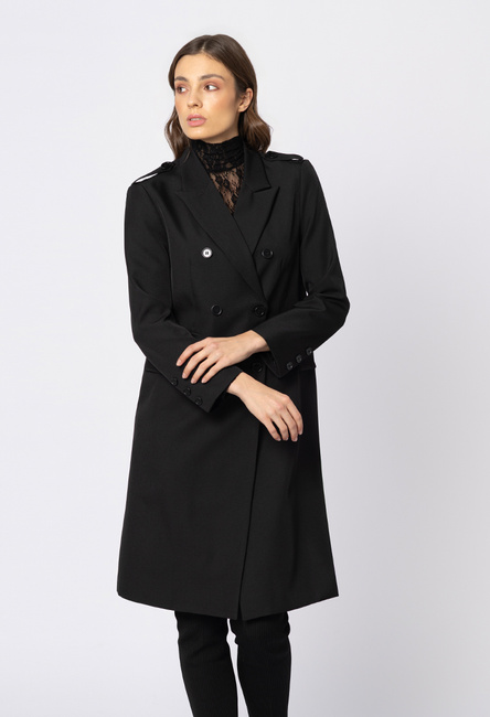 Czarny dwurzędowy płaszcz