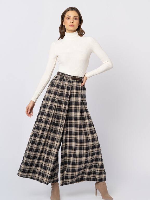 Szerokie spodnie w kratę z paskiem