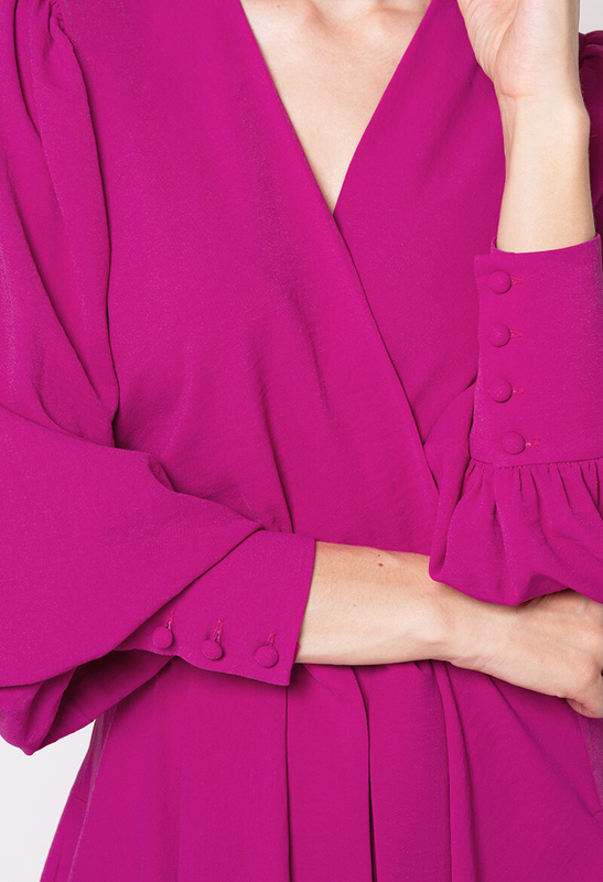 Sukienka różowa z długim rękawem z mankietem Modena