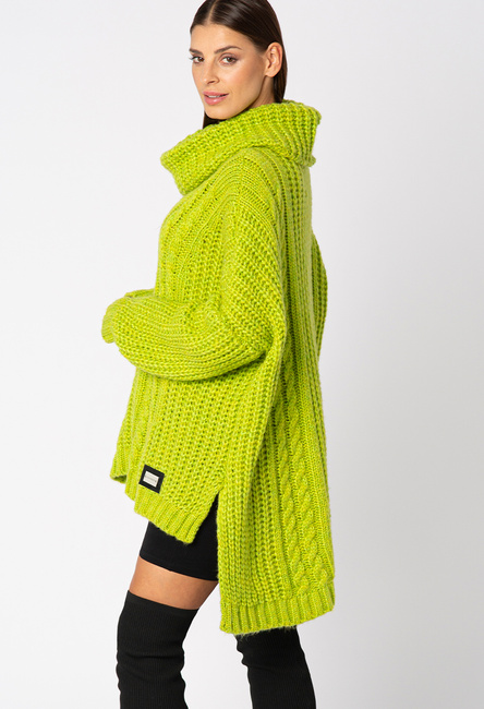 Oversizowy zielony sweter z golfem Élysée