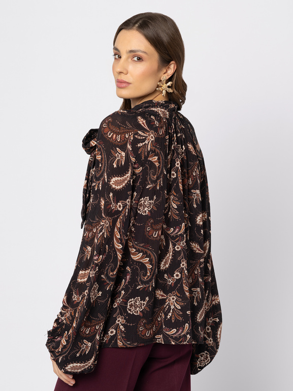 Czarna wzorzysta bluzka z lyocellu z wiązaniem pod szyją