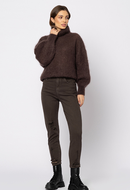 Brązowe spodnie z jeansu