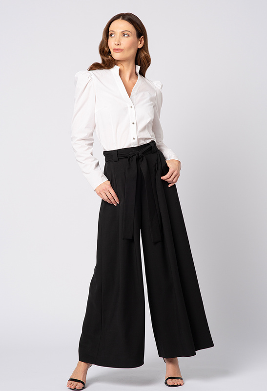 Biała dopasowana koszula ze stójką Billy