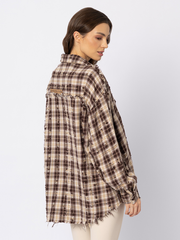 Brązowa koszula w kratę z przetarciami