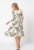 Sukienka kopertowa z wiskozy beżowa we wzory Marla