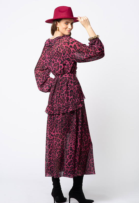 Długa sukienka z bordowego szyfonu w panterkę