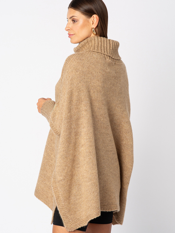 Oversizowy sweter poncho w kolorze latte Louvre