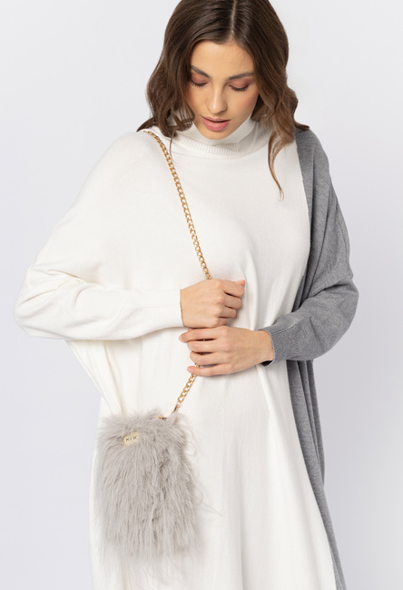 Mała jasno szara torebka z eco fytra z długim włosem