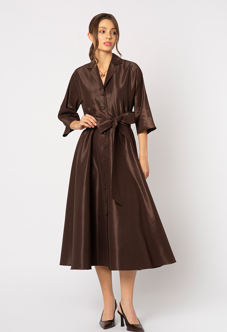 Brązowa sukienka z tafty
