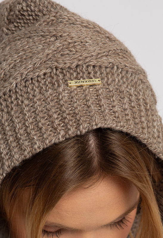 Szal z kapturem w kolorze fango