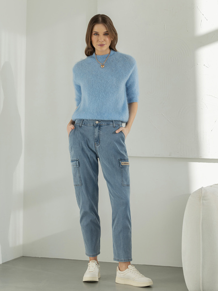 Niebieskie spodnie sztruksowe z kieszeniami