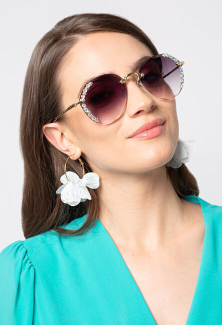 Ciemne okulary z kryształkami