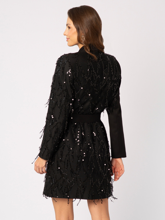 Czarna marynarka łączona z siatką z cekinami