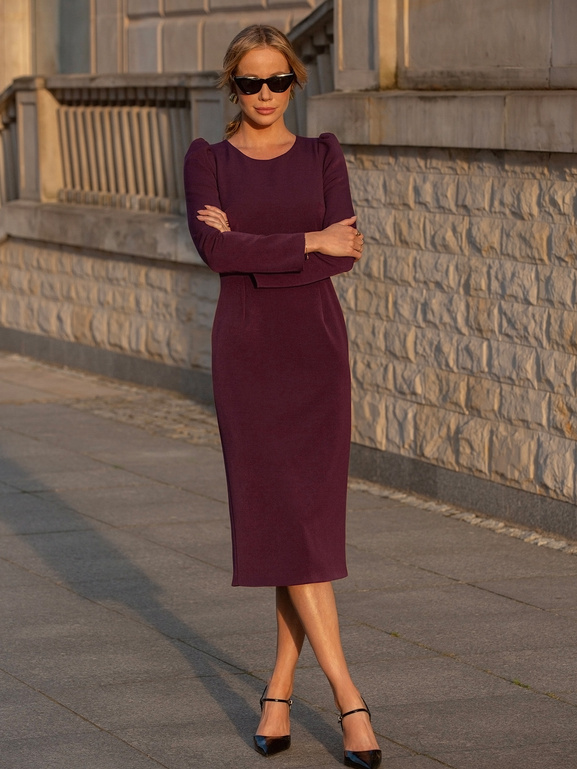 Dopasowana burgundowa sukienka z długim rękawem Rebecca