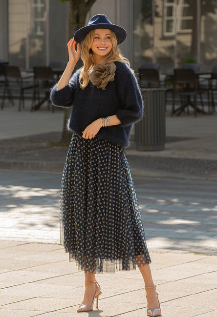 Granatowa tiulowa spódnica w beżowe groszki