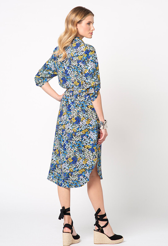 Niebieska sukienka koszulowa z wiskozy w kwiatowy print Issy