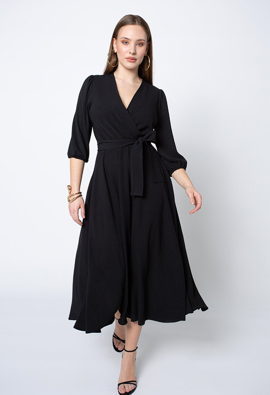 Czarna midi sukienka z paskiem Ophélie
