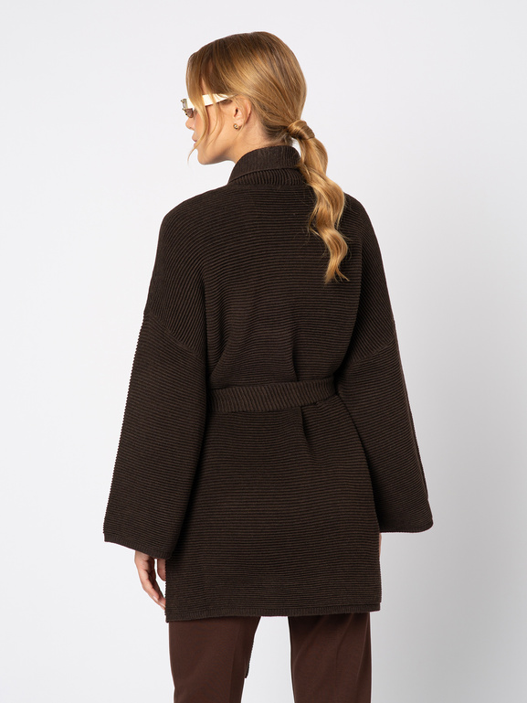 Brązowy kardigan z prążkowanej dzianiny