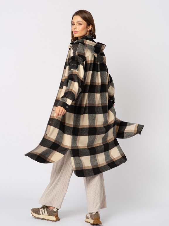 Długa koszula w beżowo/czarną kratę