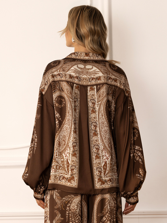 Brązowa koszula z wiskozy w beżowy wzór