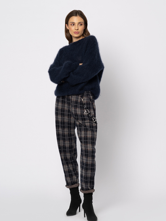 Granatowe spodnie w niebieską kratę z odpinanym łańcuchem
