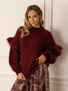 Mohairowy bordowy sweter z falbaną na rękawie