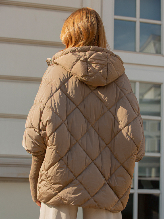 Fango pikowana kurtka z dzianinowym rękawem