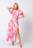 Sukienka w różowe kwiaty z bufiastym rękawkiem Malia