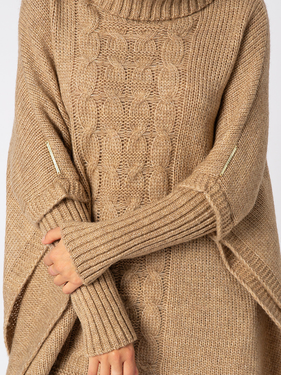 Oversizowy sweter poncho w kolorze latte Louvre