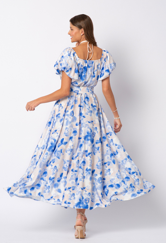 Sukienka w niebieskie kwiaty z bufiastym rękawkiem Malia