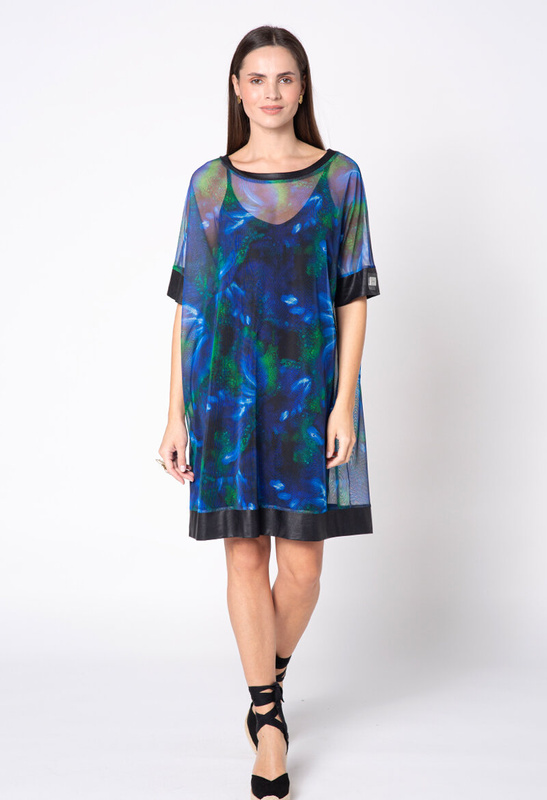 Sukienka z siatki w granatowo-zielone wzory z halką Faustine