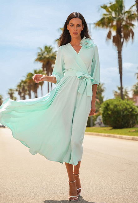 Seledynowa midi sukienka z paskiem Ophélie