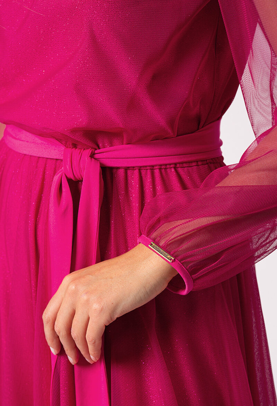 Malinowa sukienka z połyskiem z siatki Aurora