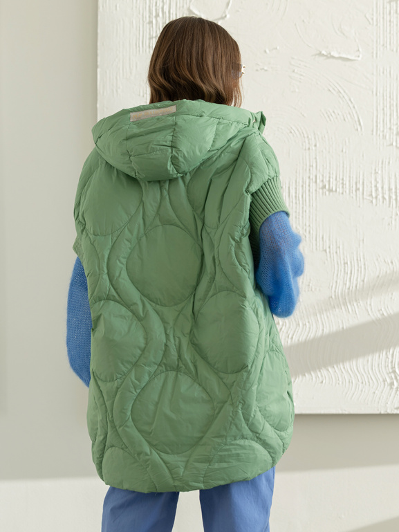 Zielona kamizelka puchowa z kapturem